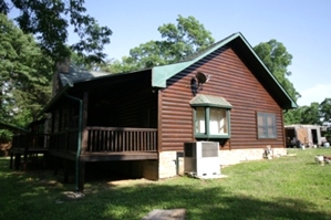 Log Home Caulking and Staining