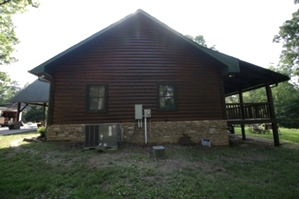 Log Home Chinking and Staining