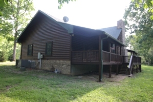 Log Home Chinking and Staining