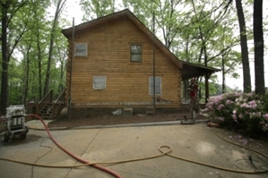 Log Home Restoration | Media Blasting A Log Home