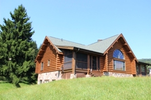 Log Home Caulking and Sealing