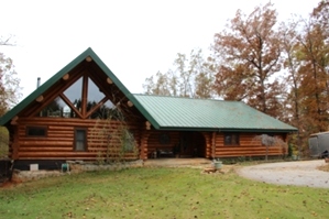 Log Home Sealing and Log home staining