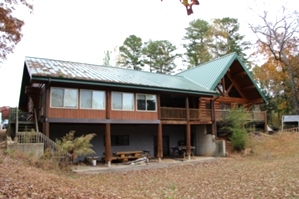 Log Home Sealing and Log home staining