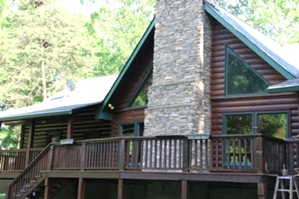 Log Cabin Restoration | Log Cabin Wash, Caulking And Staining 