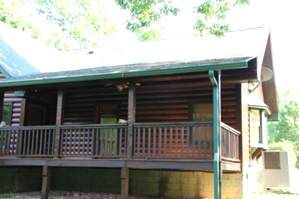 Log Cabin Restoration | Log Cabin Wash, Caulking And Staining 