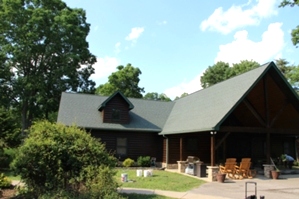 Log Cabin Restoration | Log Cabin Wash, Caulking And Staining 