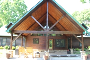 Log Cabin Restoration | Log Cabin Wash, Caulking And Staining 