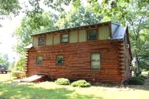 Log Cabin Staining by the LogDoctors