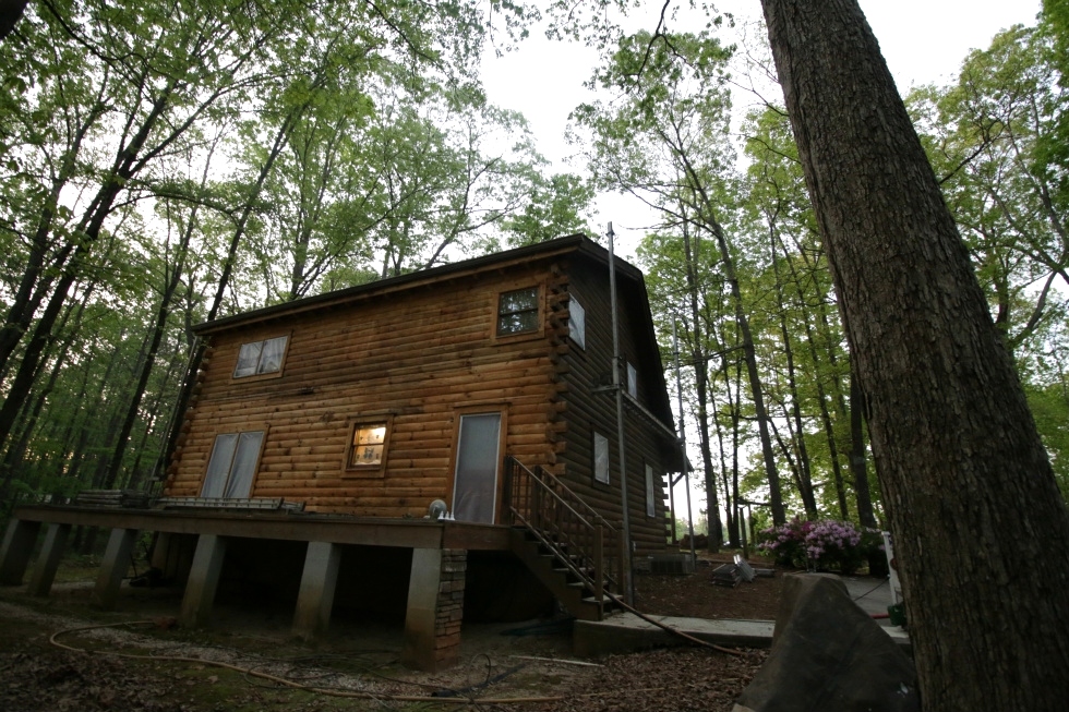 Log Home Restoration 