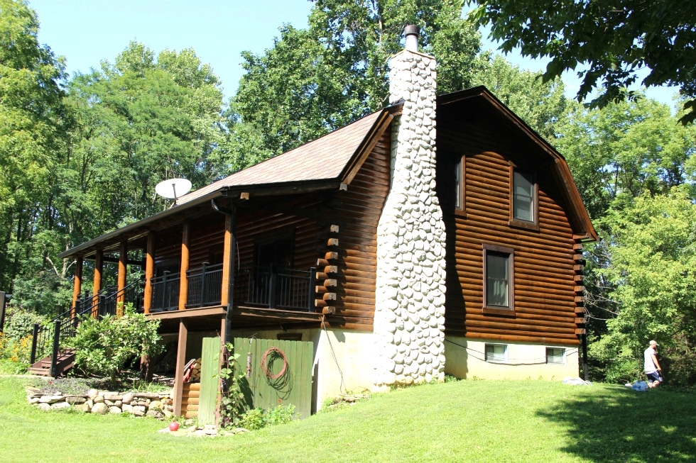 Log home Staining